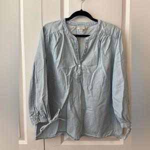 Women’s 3/4 sleeve denim blouse. XLT.